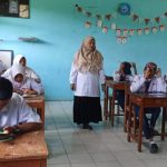 Siswa/i MTsS Rambatan Ikuti Ujian Madrasah (UM) Tahun 2025